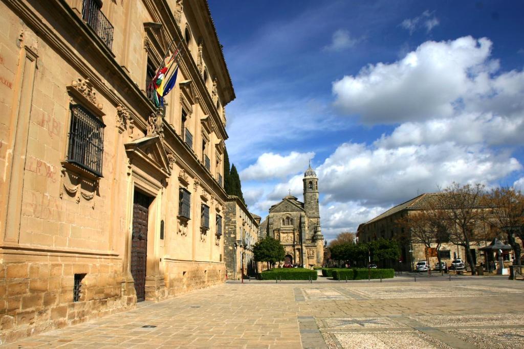 Hotel Afan De Rivera Úbeda Exteriör bild
